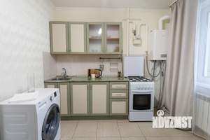 1-к квартира, посуточно, 32м2, 1/1 этаж