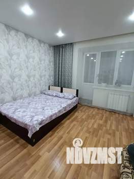 1-к квартира, посуточно, 35м2, 9/10 этаж