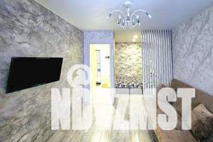 1-к квартира, посуточно, 37м2, 18/18 этаж