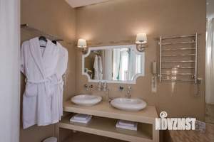 1-к квартира, посуточно, 44м2, 1/1 этаж