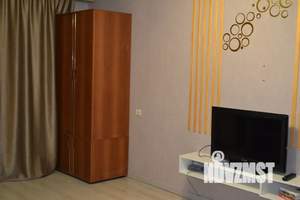 1-к квартира, посуточно, 33м2, 1/10 этаж