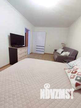 1-к квартира, посуточно, 34м2, 1/5 этаж