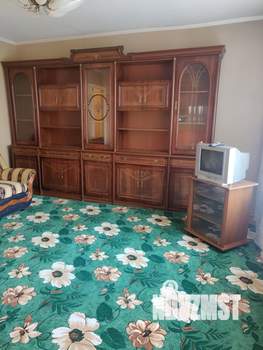 3-к квартира, на длительный срок, 93м2, 1/10 этаж