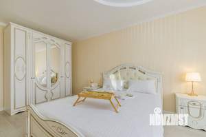 1-к квартира, посуточно, 67м2, 9/10 этаж