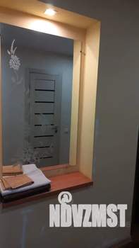 Студия квартира, посуточно, 30м2, 1/9 этаж