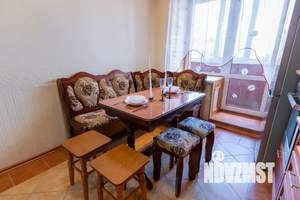 1-к квартира, посуточно, 41м2, 4/10 этаж
