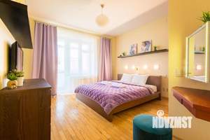 2-к квартира, посуточно, 90м2, 1/1 этаж