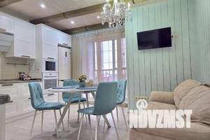 2-к квартира, посуточно, 63м2, 18/18 этаж