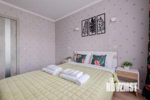 1-к квартира, посуточно, 44м2, 8/19 этаж