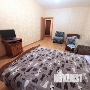 1-к квартира, посуточно, 42м2, 5/5 этаж