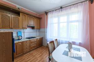 2-к квартира, посуточно, 81м2, 3/5 этаж