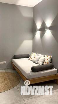 1-к квартира, посуточно, 49м2, 1/1 этаж