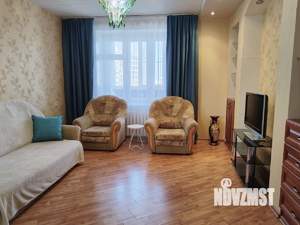 1-к квартира, посуточно, 41м2, 4/10 этаж