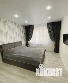 1-к квартира, посуточно, 37м2, 6/7 этаж