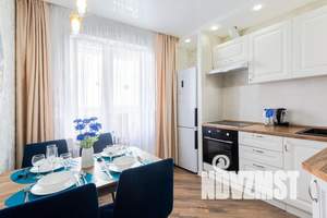 1-к квартира, посуточно, 38м2, 11/16 этаж