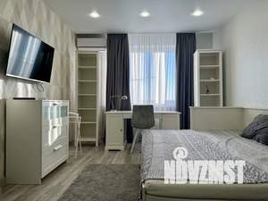 1-к квартира, посуточно, 62м2, 1/1 этаж