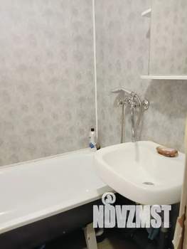 1-к квартира, посуточно, 38м2, 6/9 этаж