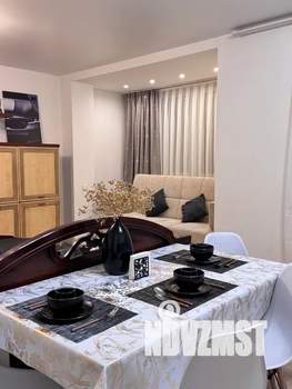 Студия квартира, посуточно, 40м2, 5/9 этаж