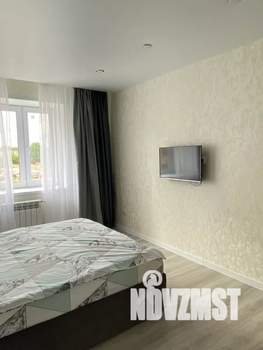 1-к квартира, посуточно, 37м2, 6/7 этаж