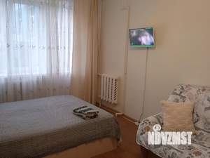 1-к квартира, посуточно, 32м2, 1/9 этаж