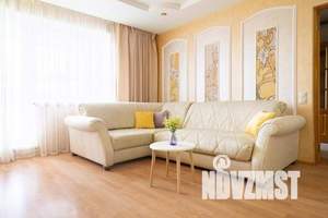 3-к квартира, посуточно, 102м2, 4/10 этаж