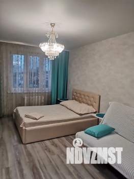 1-к квартира, посуточно, 39м2, 4/9 этаж