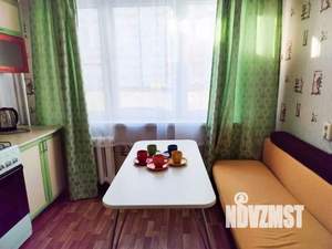 1-к квартира, посуточно, 37м2, 1/1 этаж