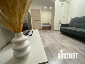 1-к квартира, посуточно, 38м2, 11/16 этаж