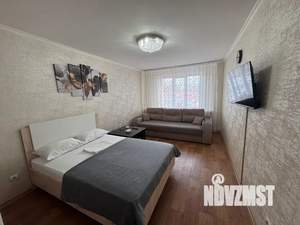 1-к квартира, посуточно, 39м2, 4/9 этаж