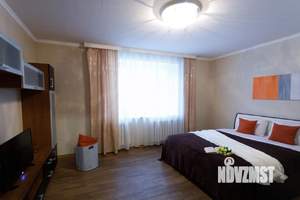 2-к квартира, посуточно, 55м2, 1/1 этаж