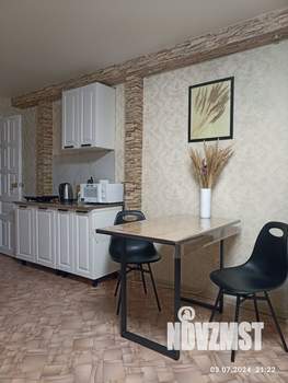 Студия квартира, посуточно, 38м2, 1/9 этаж