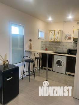 Студия квартира, посуточно, 38м2, 9/9 этаж