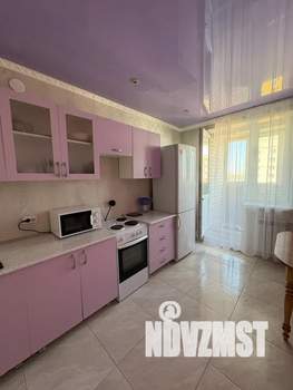 1-к квартира, посуточно, 42м2, 9/9 этаж