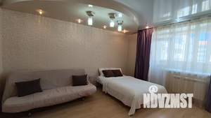 1-к квартира, посуточно, 50м2, 8/10 этаж