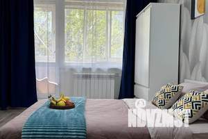 1-к квартира, посуточно, 35м2, 4/9 этаж