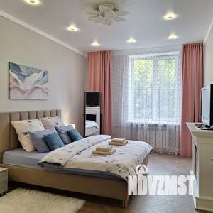 2-к квартира, посуточно, 61м2, 2/4 этаж