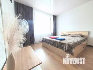 1-к квартира, посуточно, 37м2, 1/1 этаж