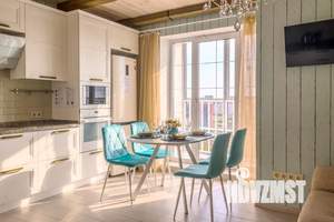 2-к квартира, посуточно, 63м2, 18/18 этаж