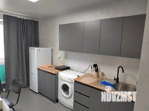 1-к квартира, посуточно, 42м2, 1/18 этаж