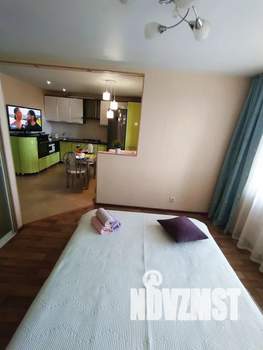 Студия квартира, посуточно, 53м2, 5/9 этаж