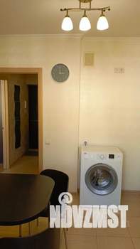 1-к квартира, посуточно, 36м2, 4/9 этаж