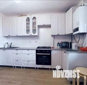 2-к квартира, посуточно, 65м2, 1/1 этаж