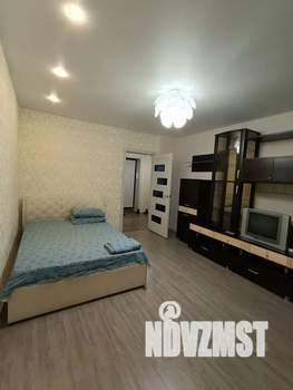 1-к квартира, посуточно, 50м2, 2/9 этаж