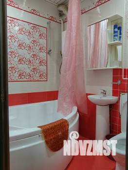 1-к квартира, посуточно, 45м2, 1/3 этаж