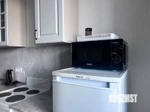 1-к квартира, посуточно, 40м2, 7/18 этаж