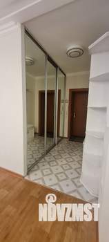 3-к квартира, на длительный срок, 130м2, 2/5 этаж