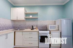 1-к квартира, посуточно, 40м2, 7/10 этаж