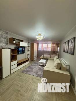 Студия квартира, посуточно, 33м2, 25/25 этаж