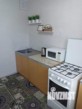 1-к квартира, посуточно, 54м2, 10/10 этаж