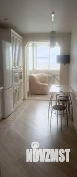 1-к квартира, посуточно, 55м2, 2/9 этаж